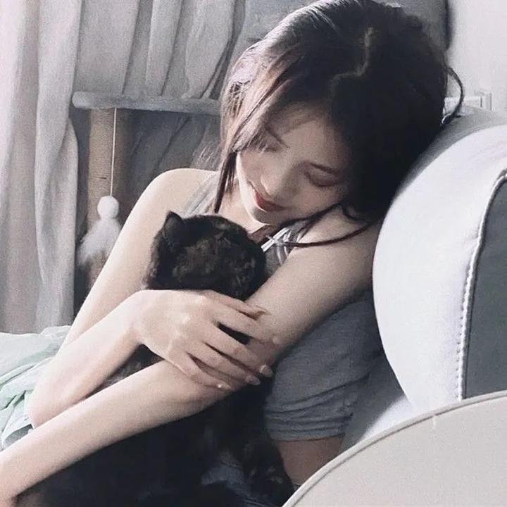 梦中的她